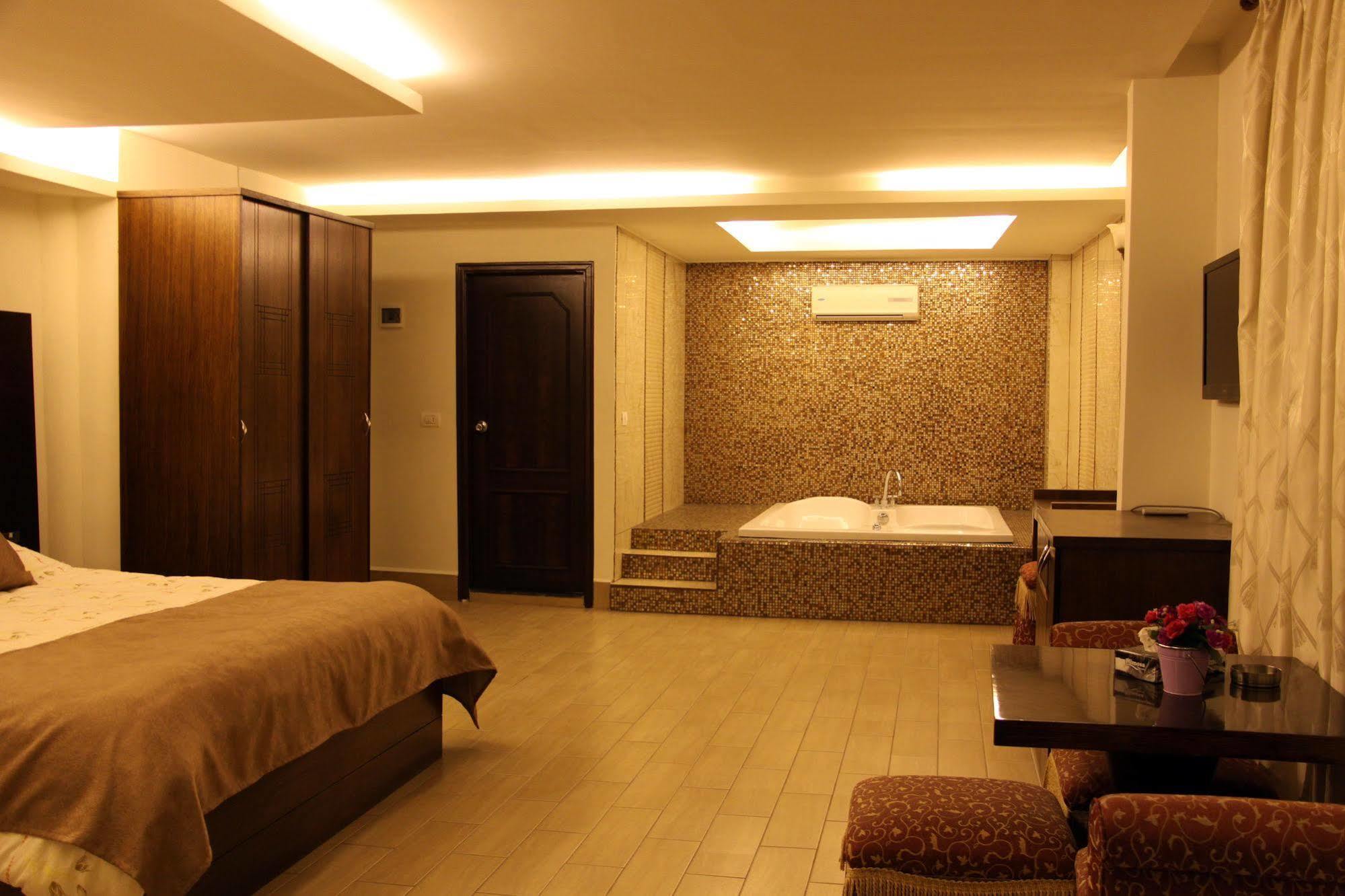 Lamedina & Hotel 4*